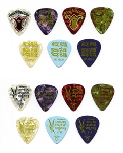 Cheap Trick 2009 Lot of 7 Rick Nielsen Las Vegas Guitar Picks With COA