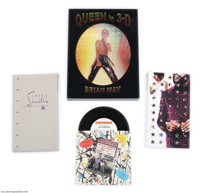Rock & Pop Media Lot CD Box Sets, Queen In 3-D Book