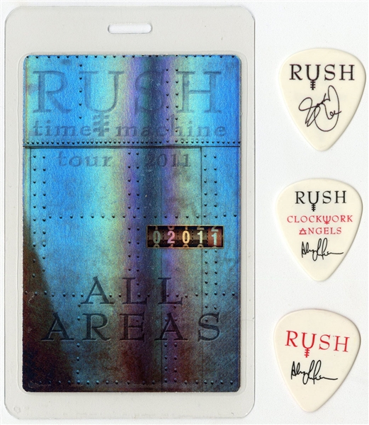 Rush 2011 Time Machine Tour All Areas Pass With Lot of 3 Guitar Picks