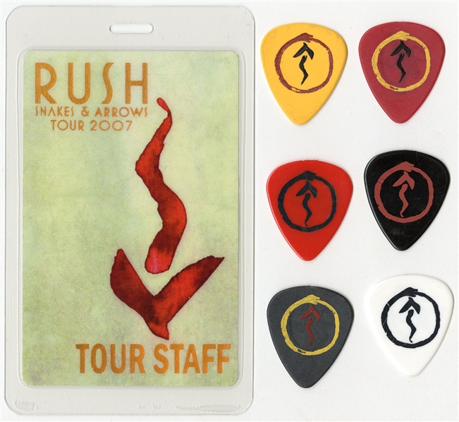 Rush 2007 Snakes & Arrows Tour Staff Pass With Lot of 6 Geddy Lee Guitar Picks