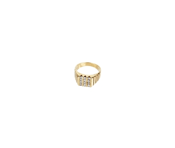 Elvis Presley 1970s Owned & Worn 14K Yellow Gold Pave Style Diamond Ring
