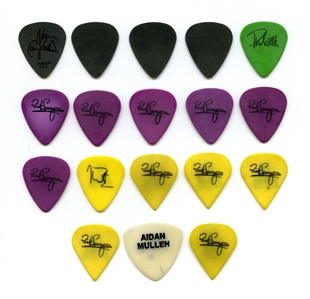 Def Leppard 2000s Bulk Lot of 18 Guitar Picks With COA