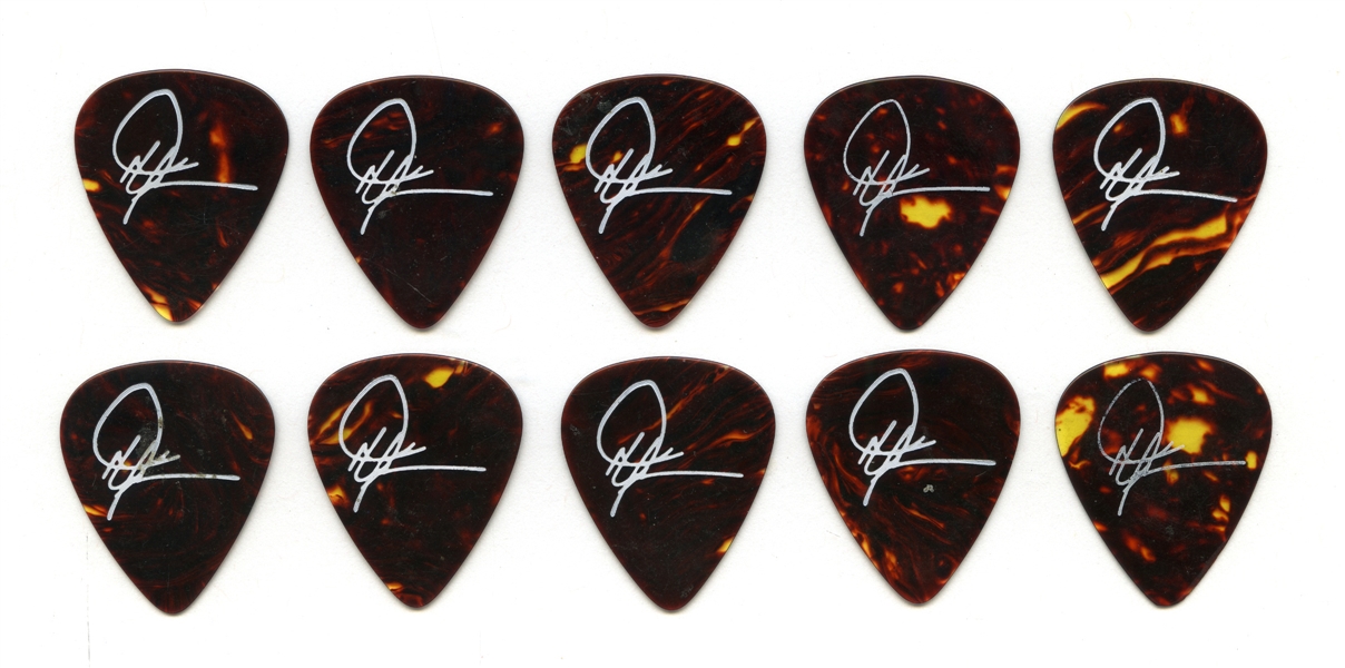 Dwight Yoakum 1990s-2000s Lot of 10 Guitar Picks With COA